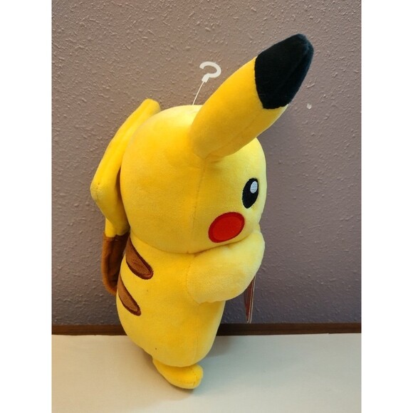 Pokemon Pikachu 9 inch Soft Plush - Pikachu Winking - Picture 4 of 7
